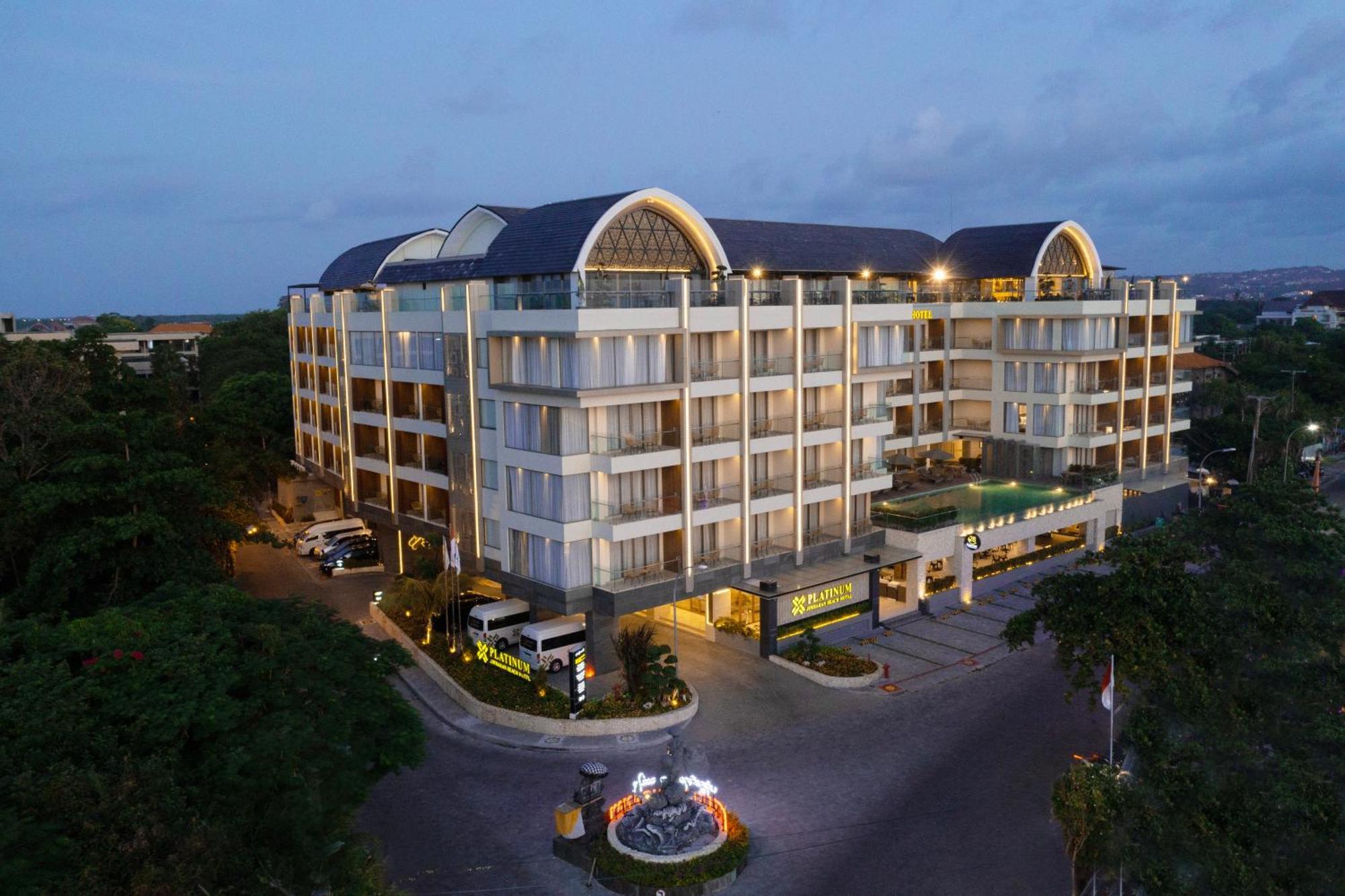 Platinum Hotel Jimbaran Beach Bali Zewnętrze zdjęcie